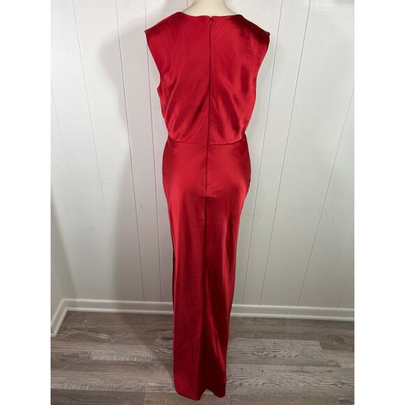 Amsale Fluid satin plunge V-neck twisted front dress in Lipstick Red Sz 10 NWOT - Picture 5 of 14